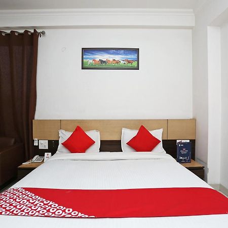Cyber Inn Gurgaon Dış mekan fotoğraf