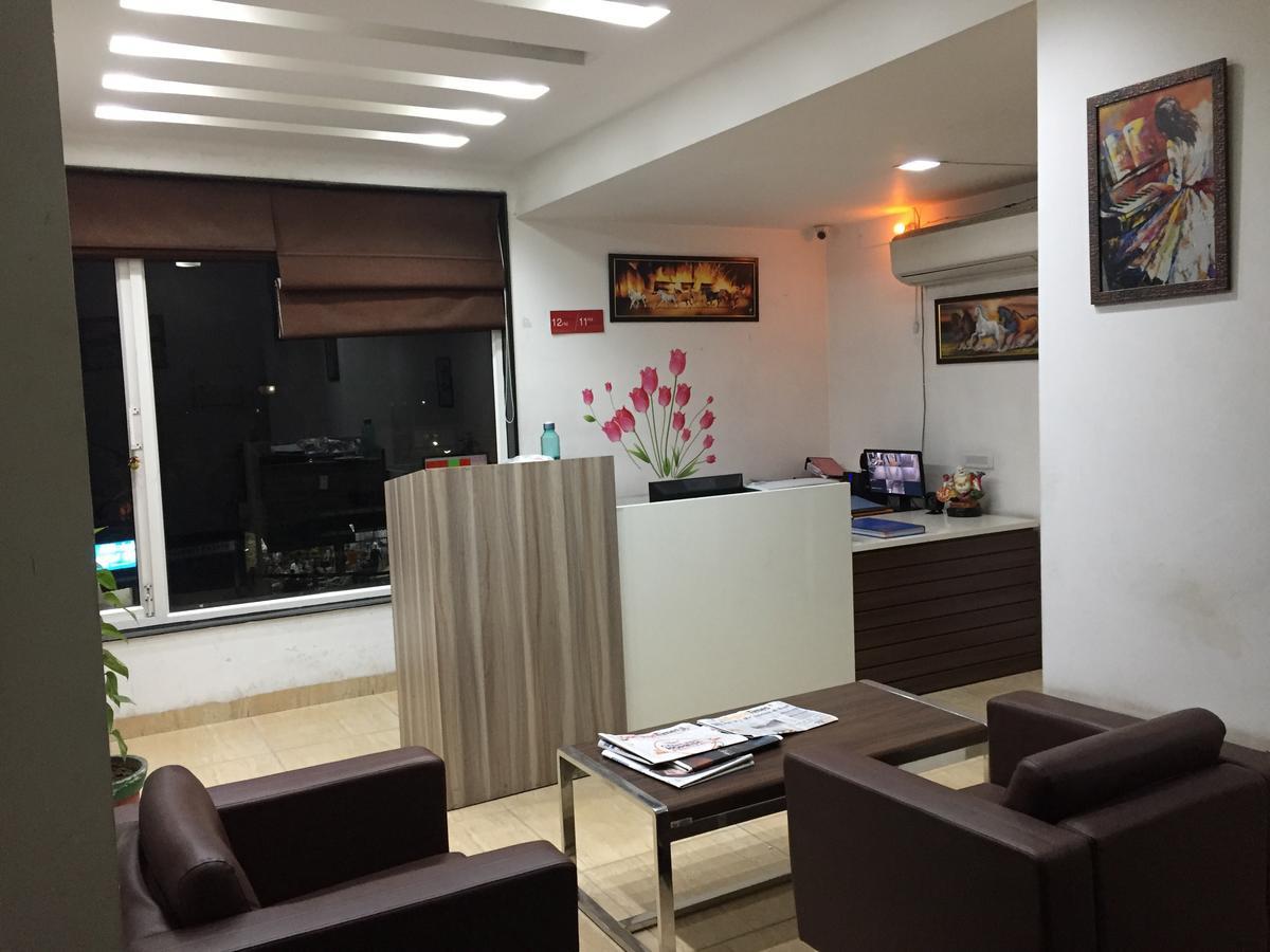 Cyber Inn Gurgaon Dış mekan fotoğraf